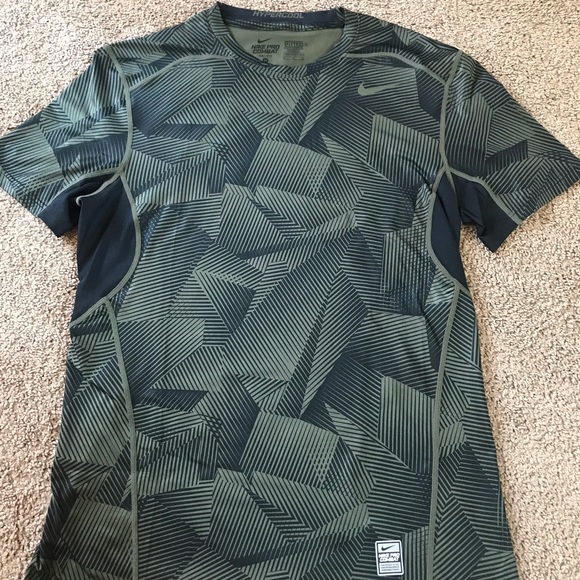 Nike Other - Nike pro combat dri fit t-shirt